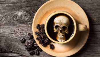 Смертельная доза кофе для взрослого и подростка