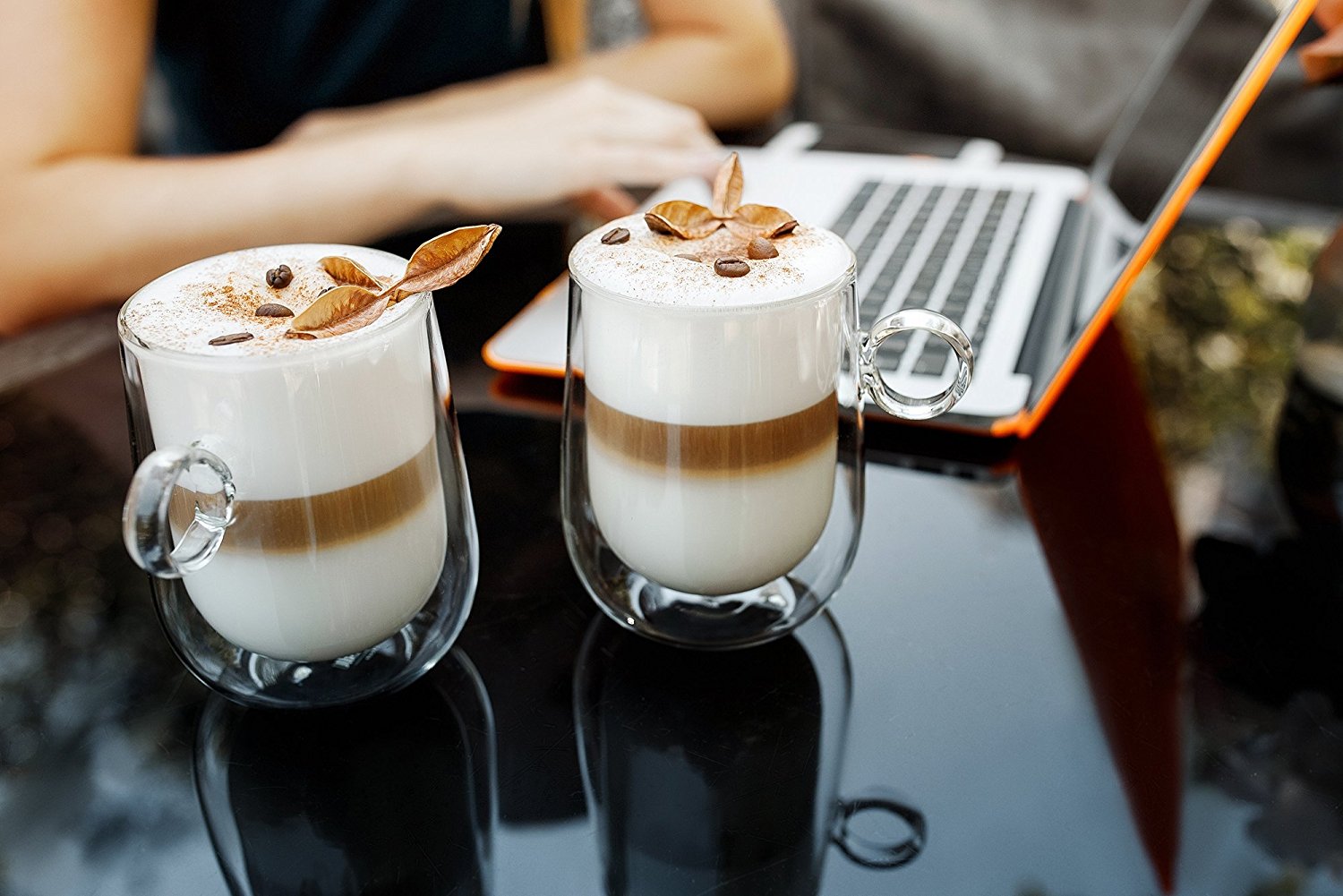 Что калорийнее капучино или латте: сколько ккал в молочных кофе