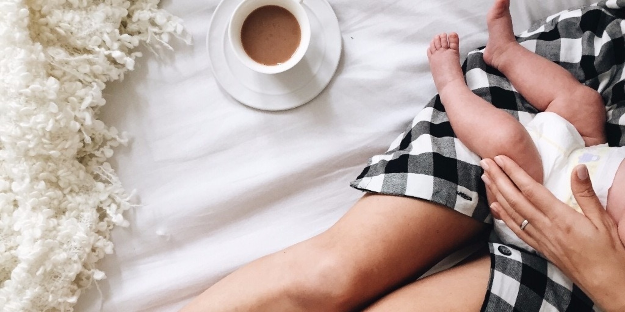 Кофе при грудном вскармливании: можно ли пить кофе кормящей маме